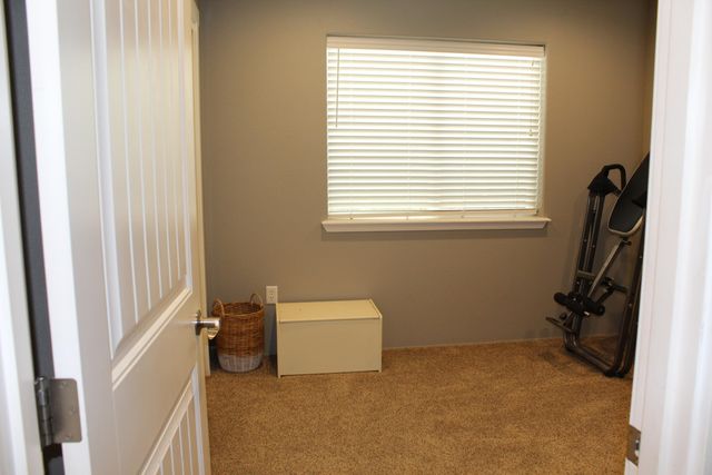 2422 Granite Court, White City, OR 97503