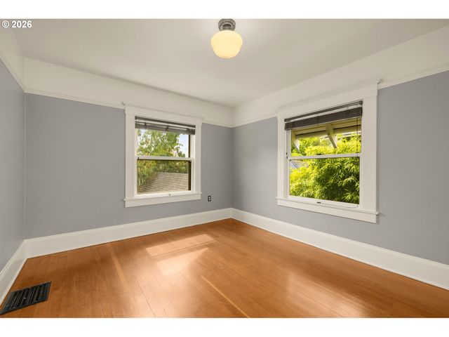 1216 Ne TILLAMOOK St, Portland, OR 97212