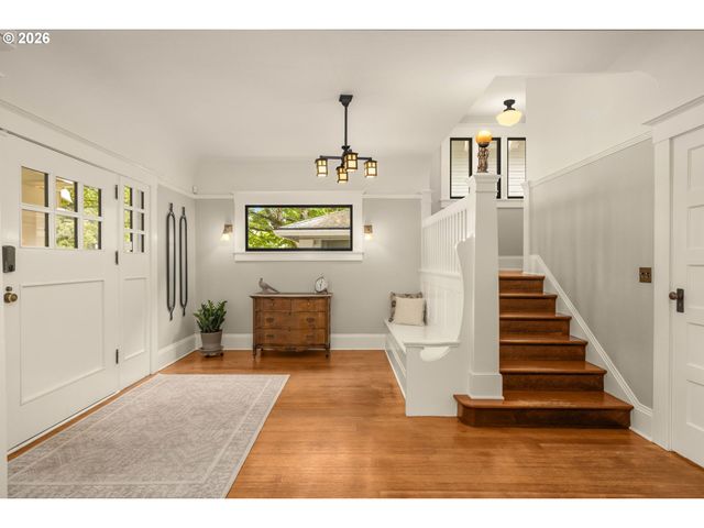 1216 Ne TILLAMOOK St, Portland, OR 97212