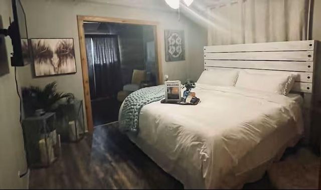 114 Brentwood Court, Hemphill, TX 75948