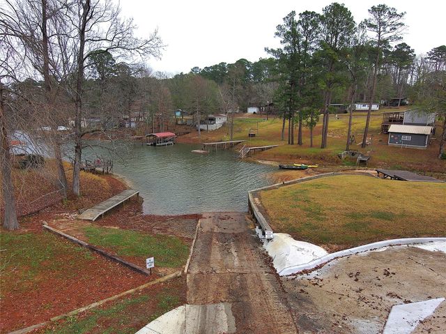 114 Brentwood Court, Hemphill, TX 75948