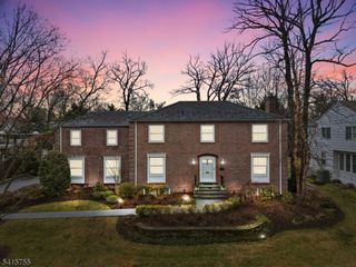 64 Speir Dr, South Orange Village Twp., NJ 07079