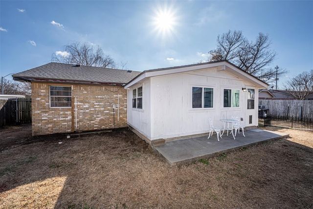 1521 Willowcliff Court, Norman, OK 73071