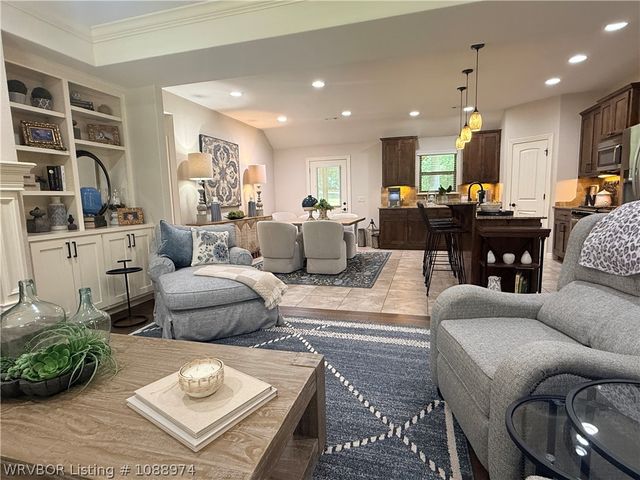 293 Madison 8593, Huntsville, AR 72740