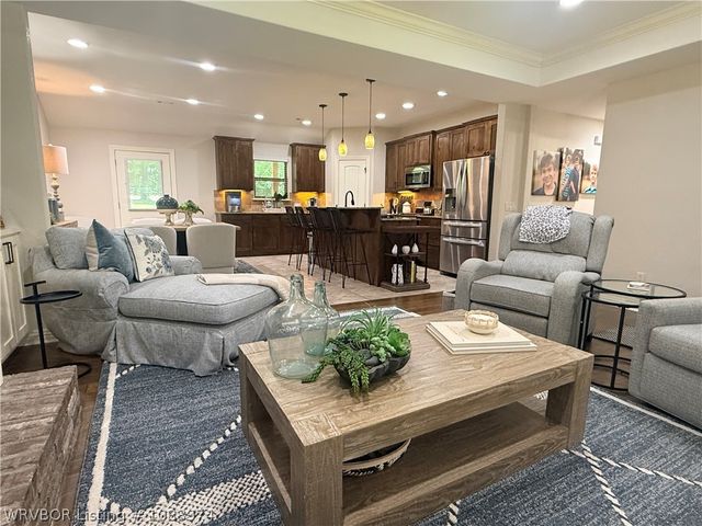 293 Madison 8593, Huntsville, AR 72740