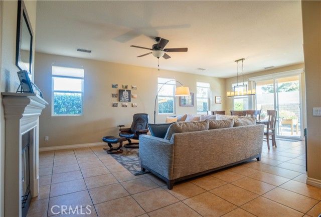 240 Paseo Vista Cir, Palm Desert, CA 92260