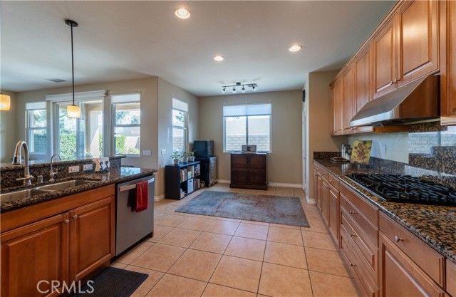 240 Paseo Vista Cir, Palm Desert, CA 92260