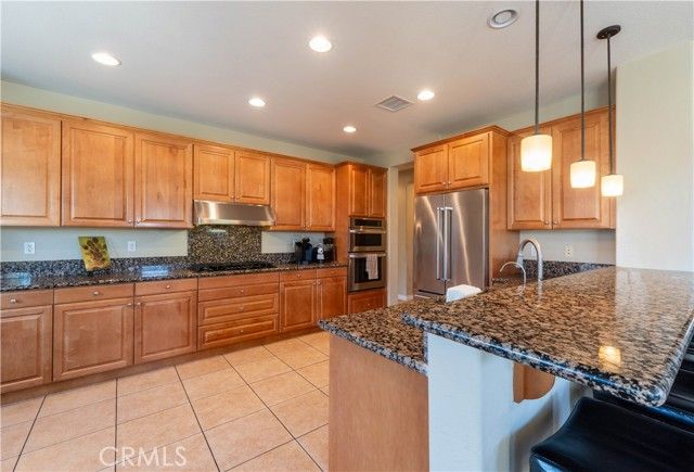 240 Paseo Vista Cir, Palm Desert, CA 92260