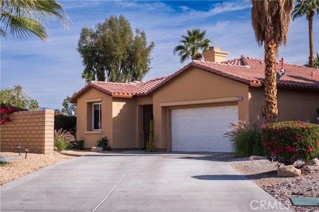 240 Paseo Vista Cir, Palm Desert, CA 92260