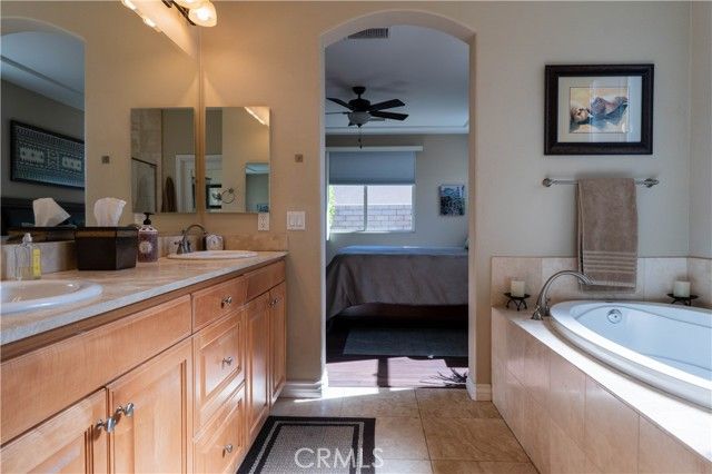 240 Paseo Vista Cir, Palm Desert, CA 92260