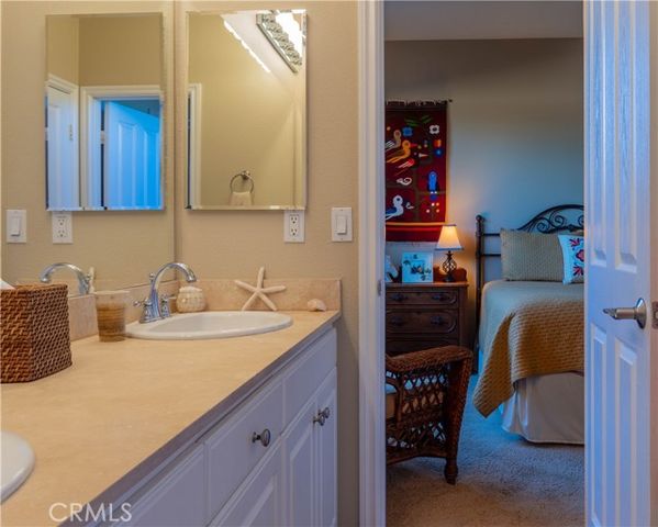 240 Paseo Vista Cir, Palm Desert, CA 92260