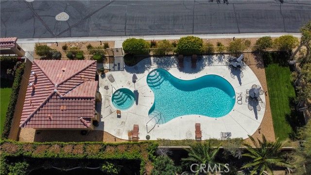 240 Paseo Vista Cir, Palm Desert, CA 92260