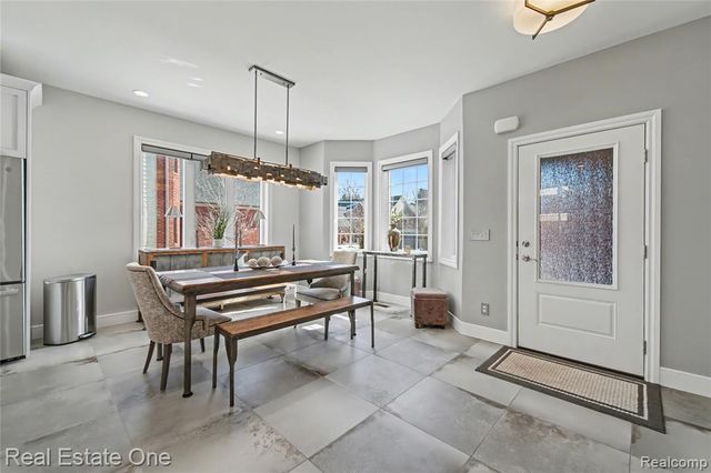 3616 Bay Harbor Drive, Brighton, MI 48114