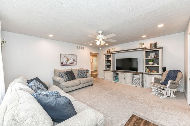 304 Oak Street, Tipton, IN 46072