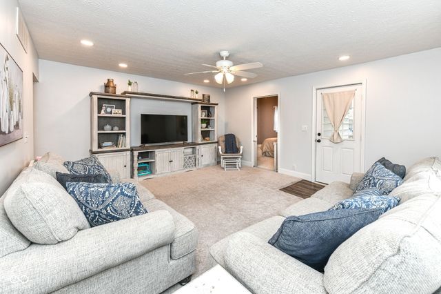 304 Oak Street, Tipton, IN 46072