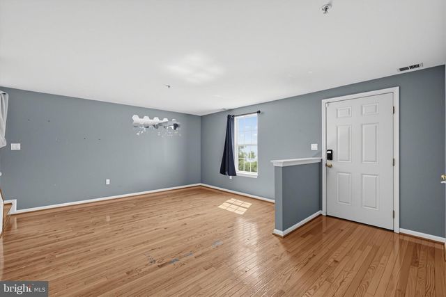 5112 CRANMER WAY, Capitol Heights, MD 20743