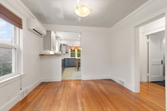 59 High St, Natick, MA 01760
