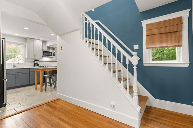 59 High St, Natick, MA 01760