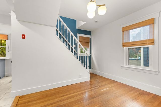 59 High St, Natick, MA 01760