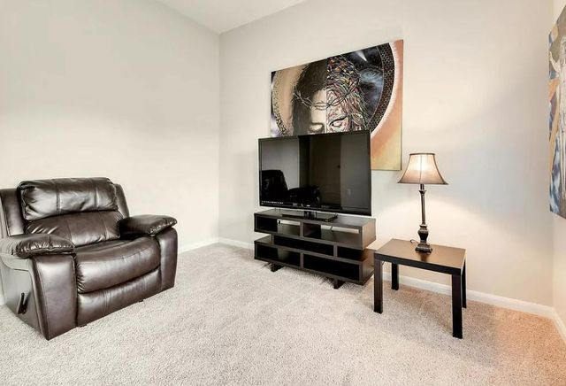 2405 Muzzie LN, Leander, TX 78641