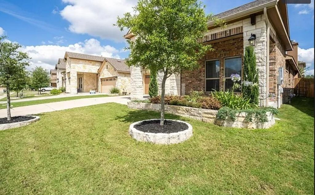 2405 Muzzie LN, Leander, TX 78641
