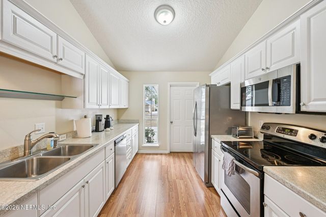 2966 SWAPS Court, Green Cove Springs, FL 32043