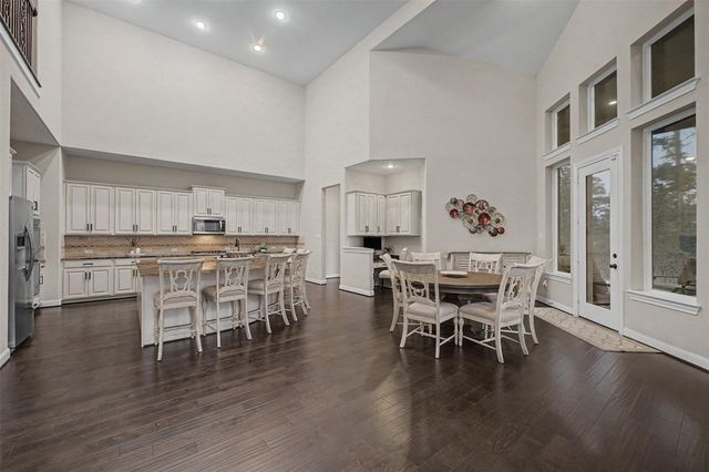 13718 Nubenbrook Lake Drive, Houston, TX 77044
