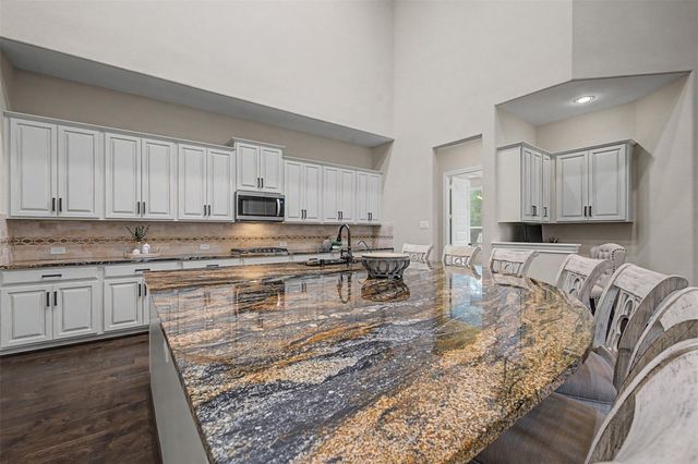 13718 Nubenbrook Lake Drive, Houston, TX 77044