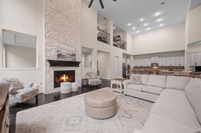 13718 Nubenbrook Lake Drive, Houston, TX 77044