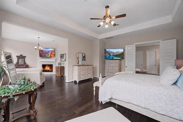 13718 Nubenbrook Lake Drive, Houston, TX 77044