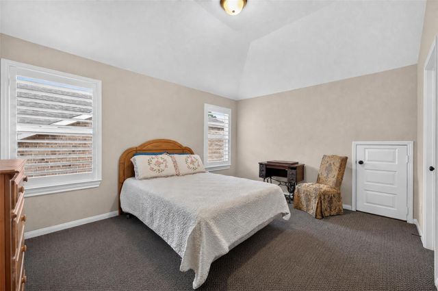 13718 Nubenbrook Lake Drive, Houston, TX 77044