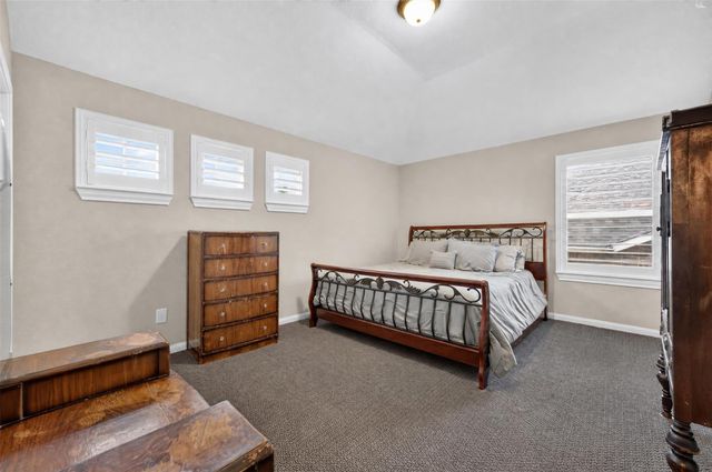 13718 Nubenbrook Lake Drive, Houston, TX 77044