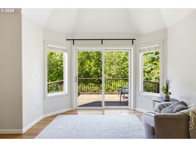 19180 Nw NORTHSHORE Ct, Portland, OR 97229