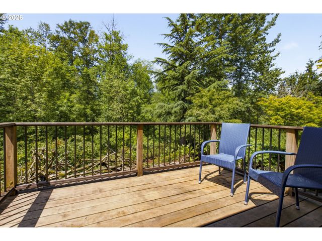 19180 Nw NORTHSHORE Ct, Portland, OR 97229