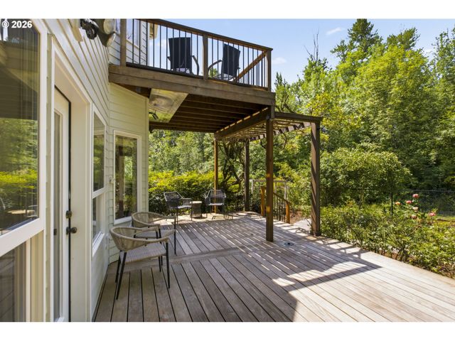 19180 Nw NORTHSHORE Ct, Portland, OR 97229