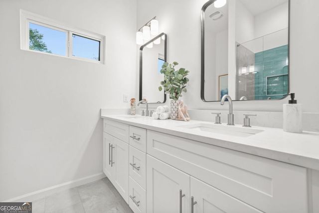 1223 Oakland Drive SW, Atlanta, GA 30310