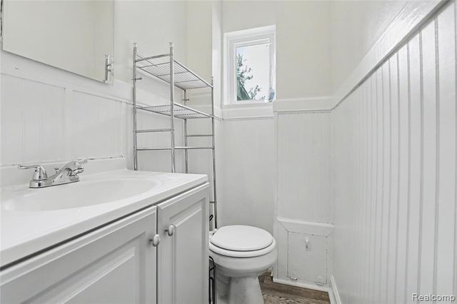 5388 Davison Road, Lapeer, MI 48446