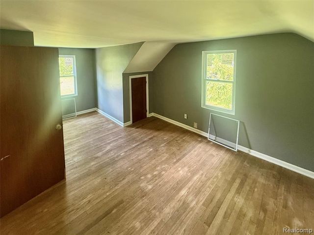 5388 Davison Road, Lapeer, MI 48446