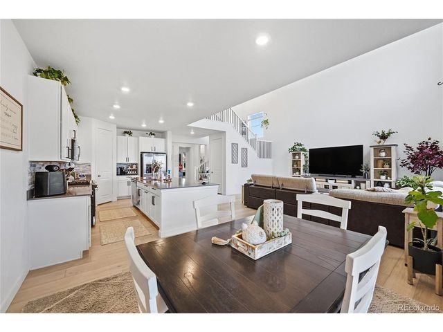 24465 E Evans Dr, Aurora, CO 80018