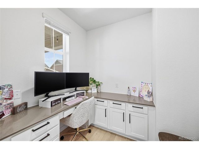 24465 E Evans Dr, Aurora, CO 80018