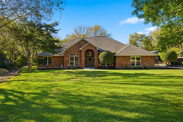 1195 E Sharpshire Court, Waxahachie, TX 75165