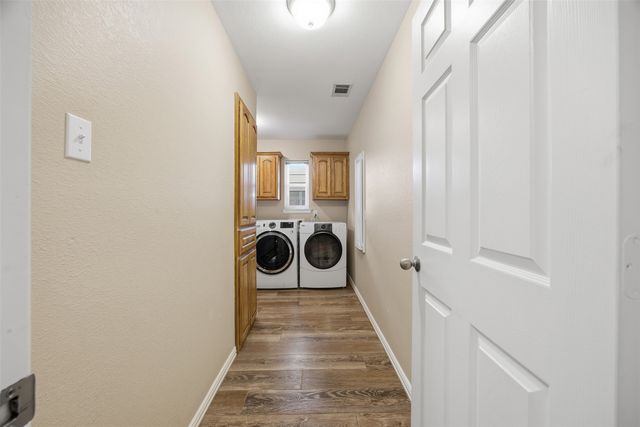 1195 E Sharpshire Court, Waxahachie, TX 75165