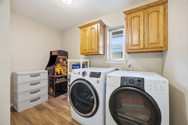 1195 E Sharpshire Court, Waxahachie, TX 75165