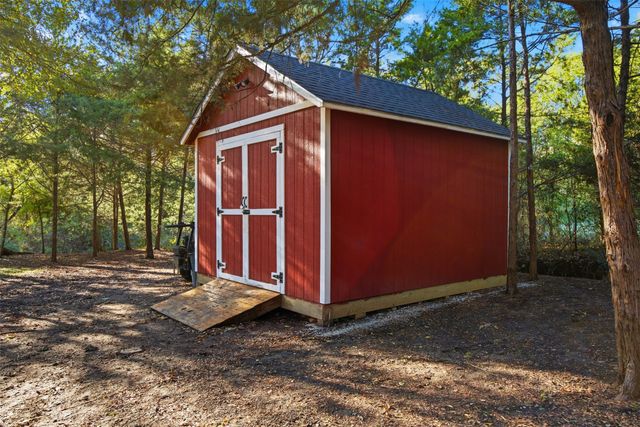 1195 E Sharpshire Court, Waxahachie, TX 75165