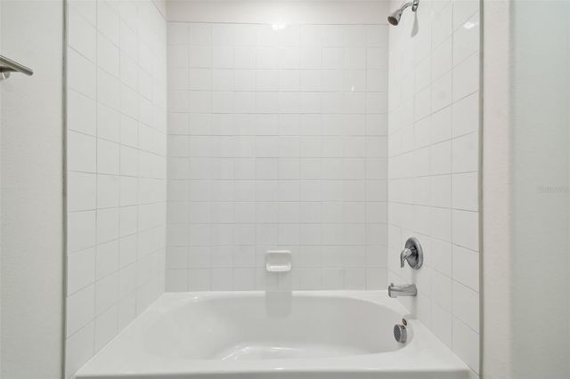 5507 RAINWOOD MEADOWS DRIVE, Apollo Beach, FL 33572