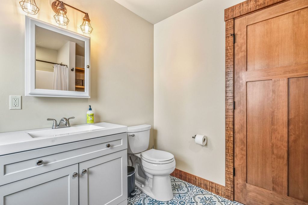 221 Belterra Lane, Bigfork, MT 59911 photo 44