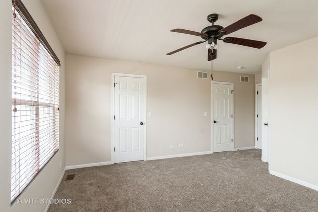 1028 HERON Circle 1028, Joliet, IL 60431