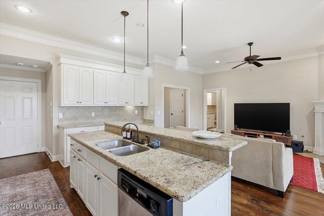 189 E Clearview Drive, Madison, MS 39110