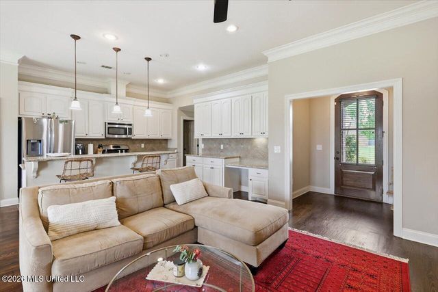 189 E Clearview Drive, Madison, MS 39110