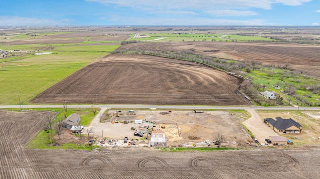 1151 County Road 394, Hutto, TX 78634